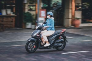 薄毛を改善するために毎日シャンプーは必要ですか？