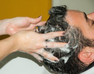 シャンプーで薄毛に悩む女性の選び方は？