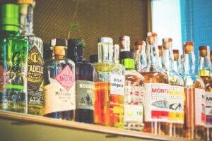 女性の薄毛とアルコールの関係について知っておくべきことは？