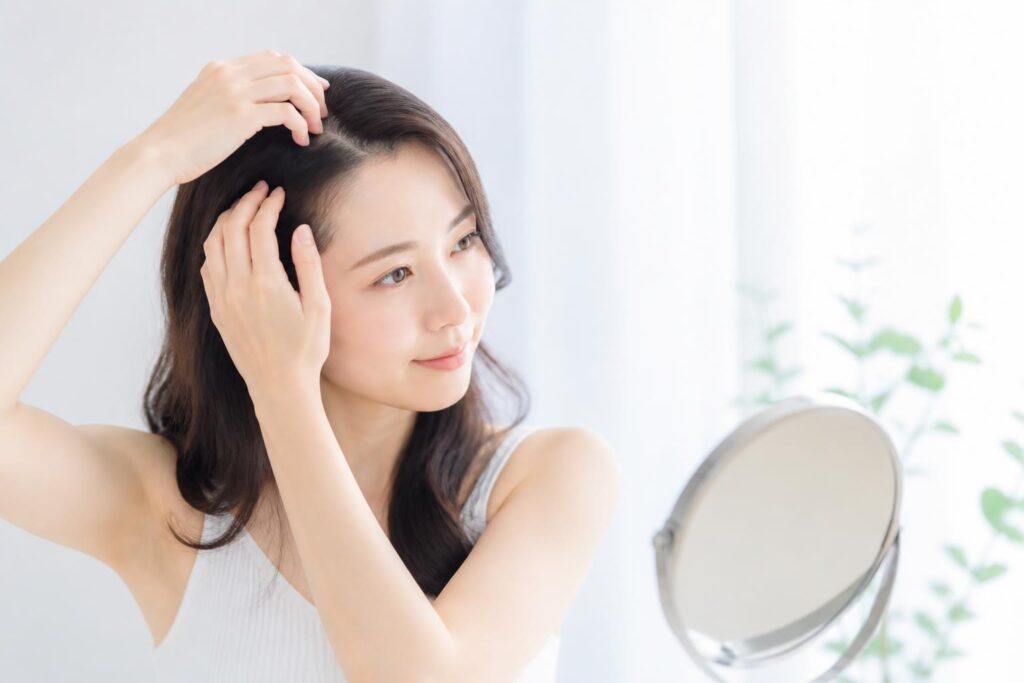 女性の育毛剤はべたつかない処方が必要なの？