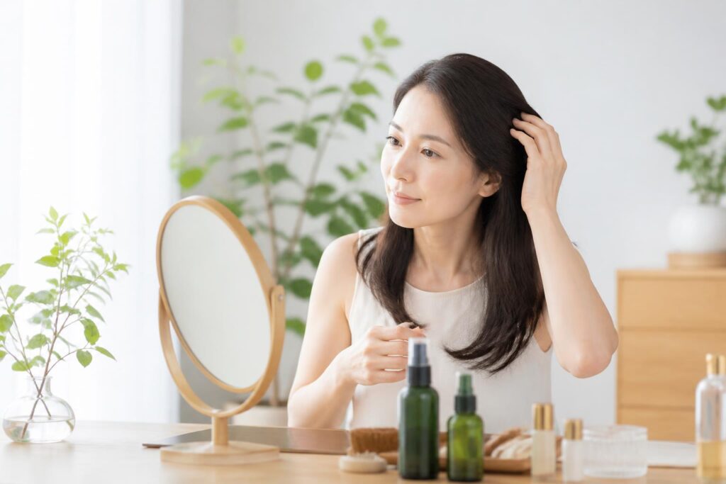 女性の産後の抜け毛はいつまで続く？